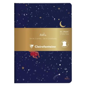 Adolie, Set de 2 carnets cousu fil A5 14,8x21 cm, 64 pages, lign&eacute;. Etoiles. 1 carnet couverture cuir + 1 carnet couverture carte imprim&eacute;e, ass.