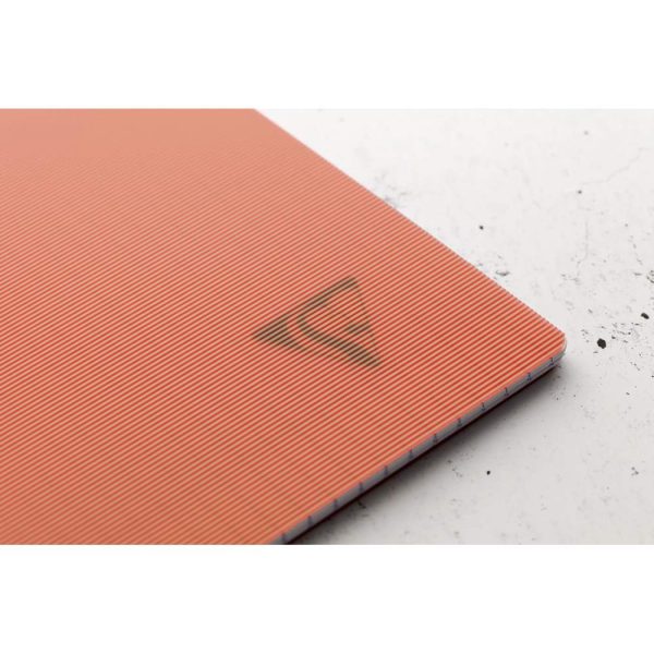 Carnet reliure int&eacute;grale Linicolor ESSENCE A5 180 pages petits carreaux couverture plastique polypropy&egrave;ne rainur&eacute;