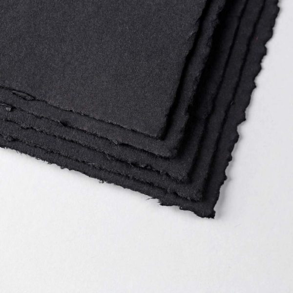 Fontaine Noir paquet 4 bords frang&eacute;s 25F 56x76cm 300g grain fin